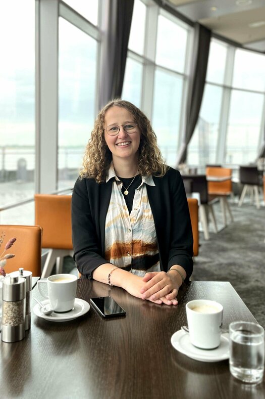 Auf einen Kaffee mit Rieke Nagel (Sales & Marketing Managerin, ATLANTIC Hotel Sail City)